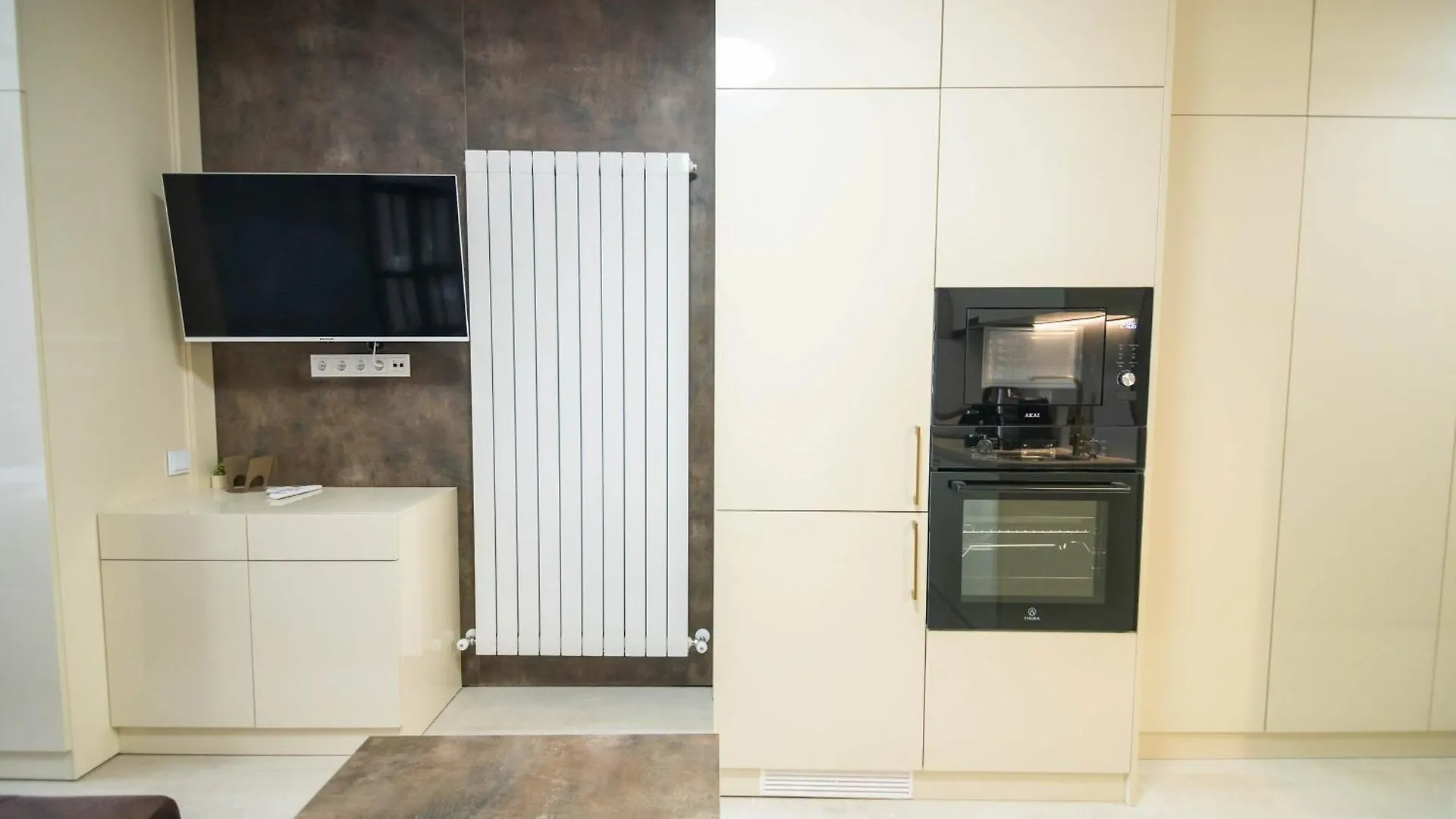 באטומי Studio Apartment With Full Amenities - By Wehost